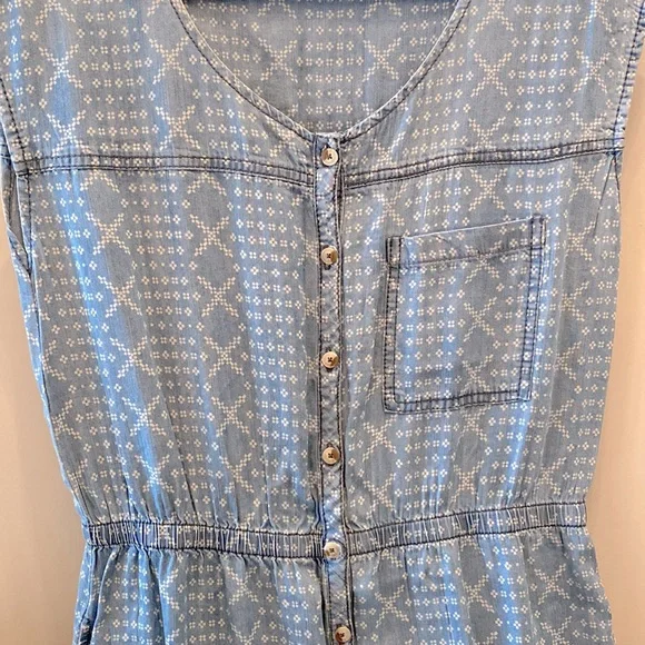 Soft denim dress - Picture 2 of 6